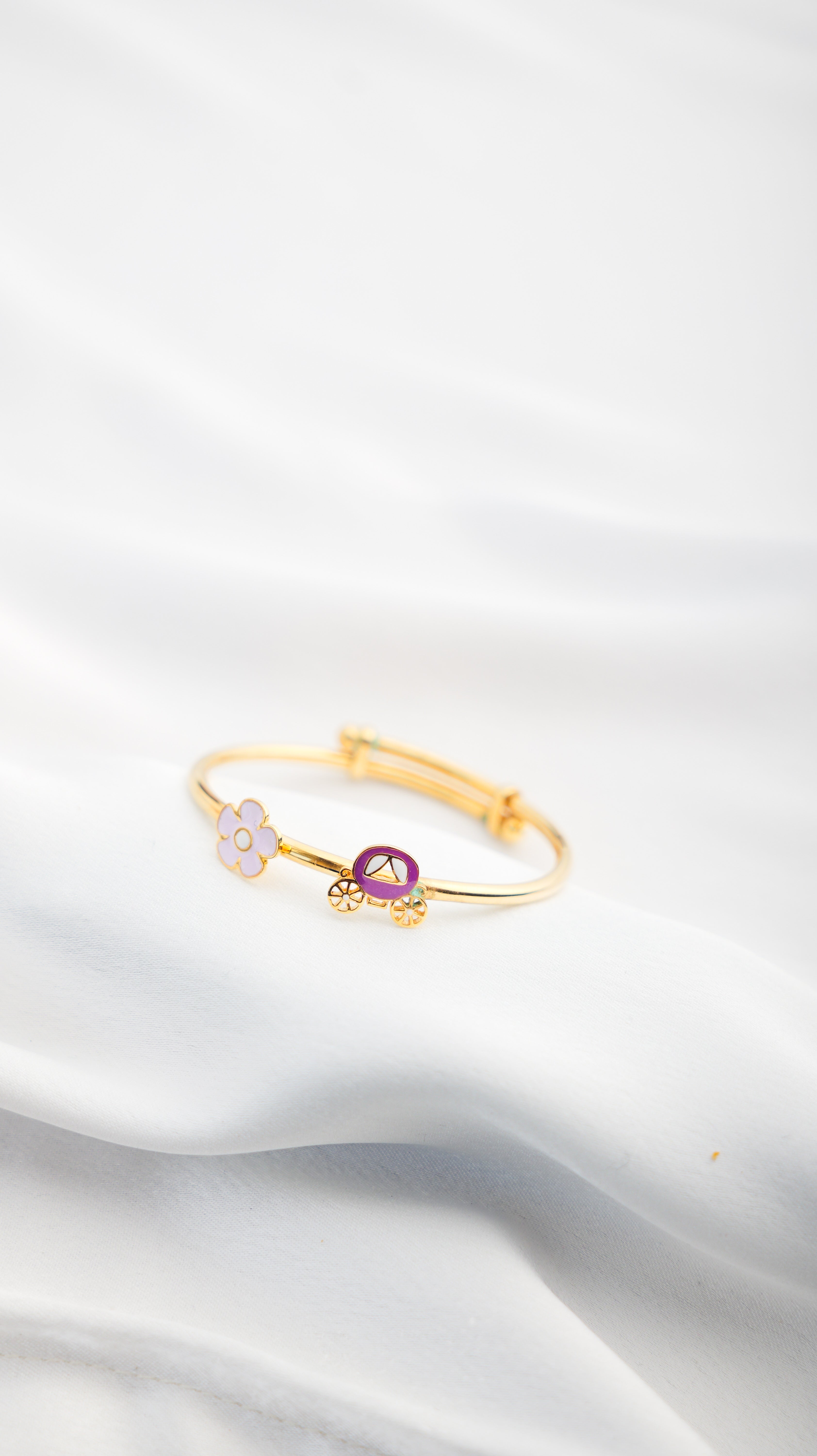 Flower Carriage Silver Adjustable Bangle