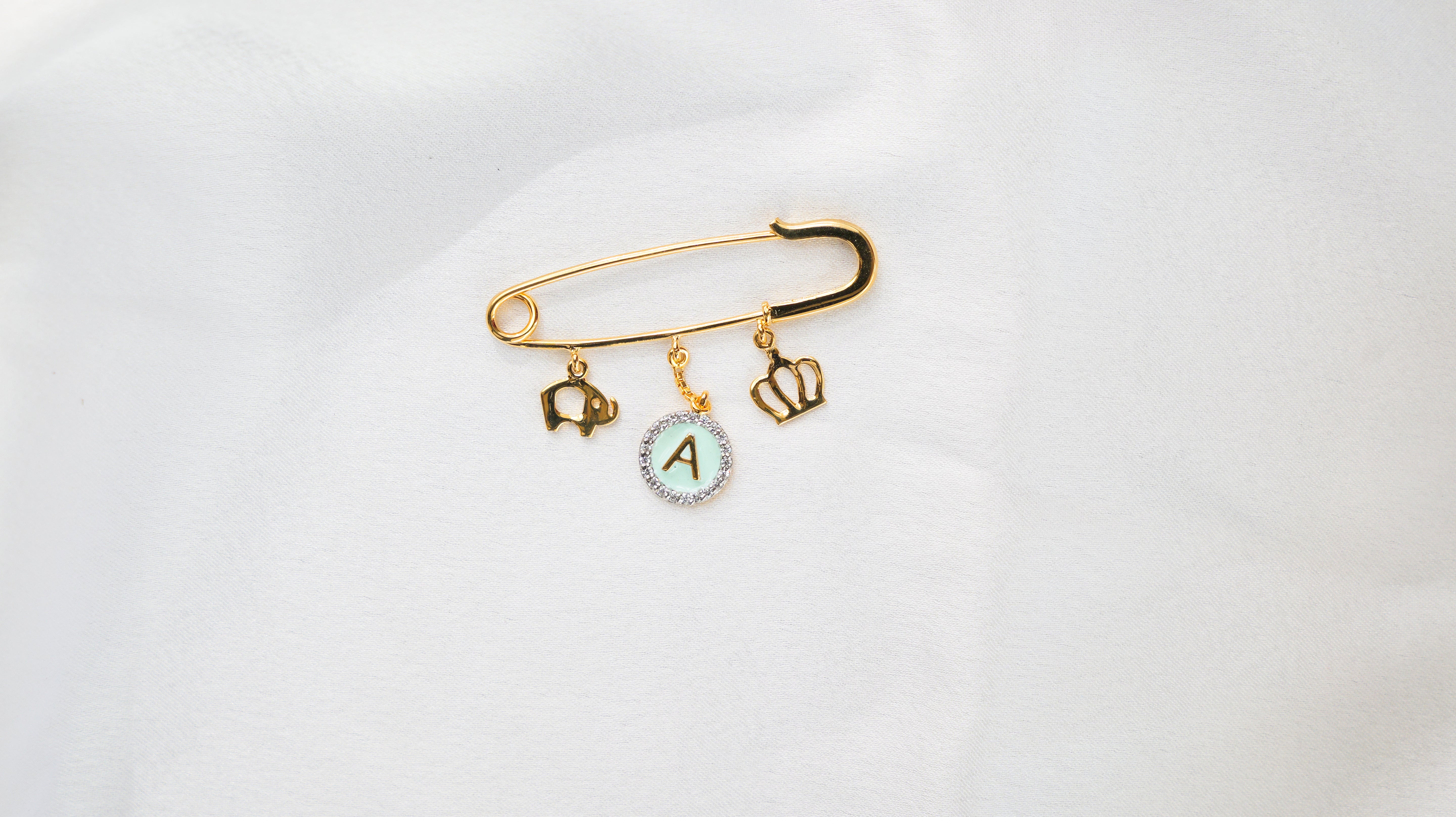 Elephant - Crown Lapel Pin