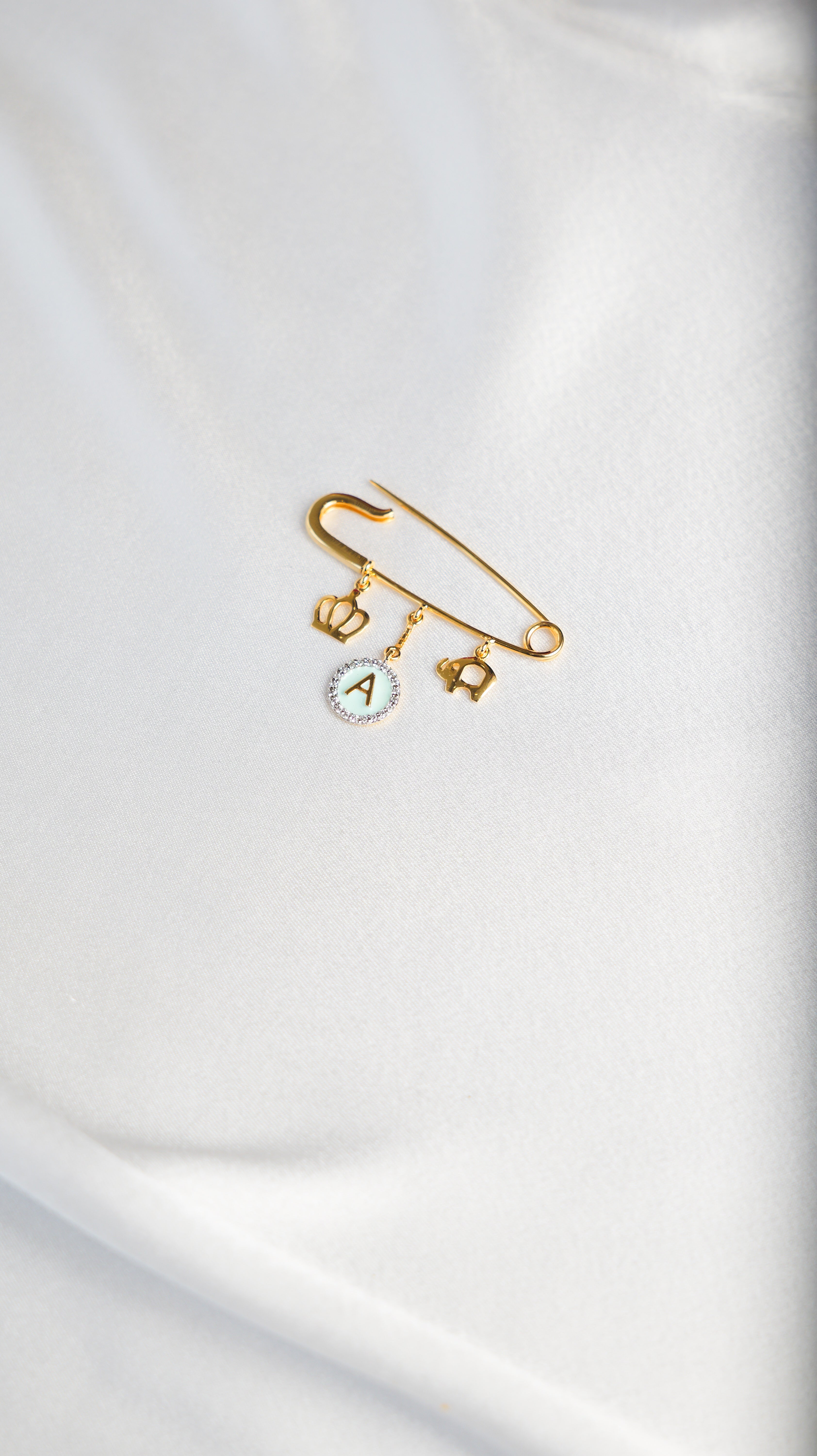 Elephant - Crown Lapel Pin