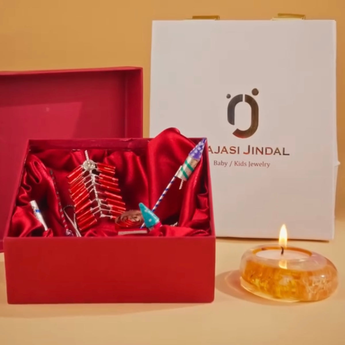 Silver Cracker Set