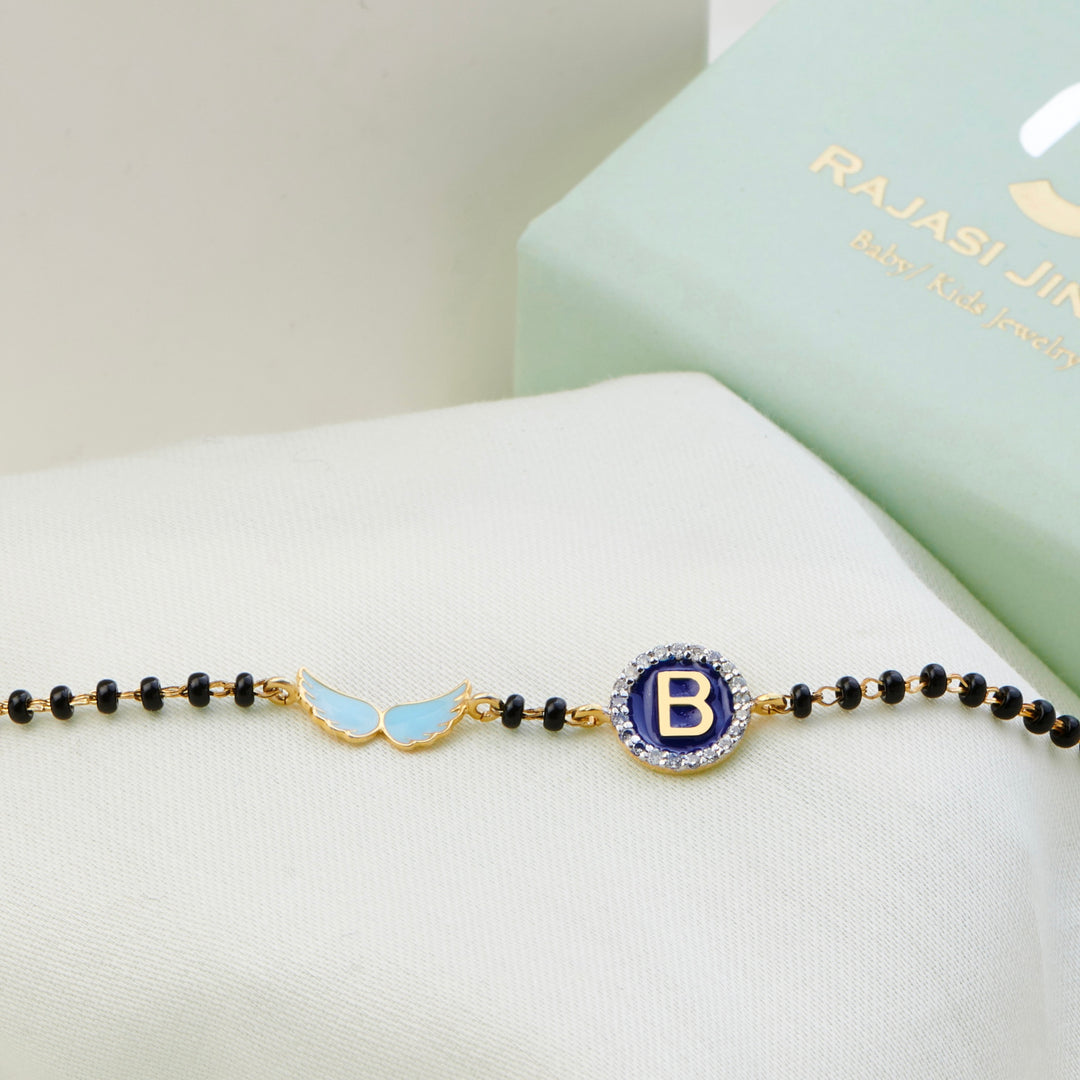 Initial Angel wings Gold Nazariya