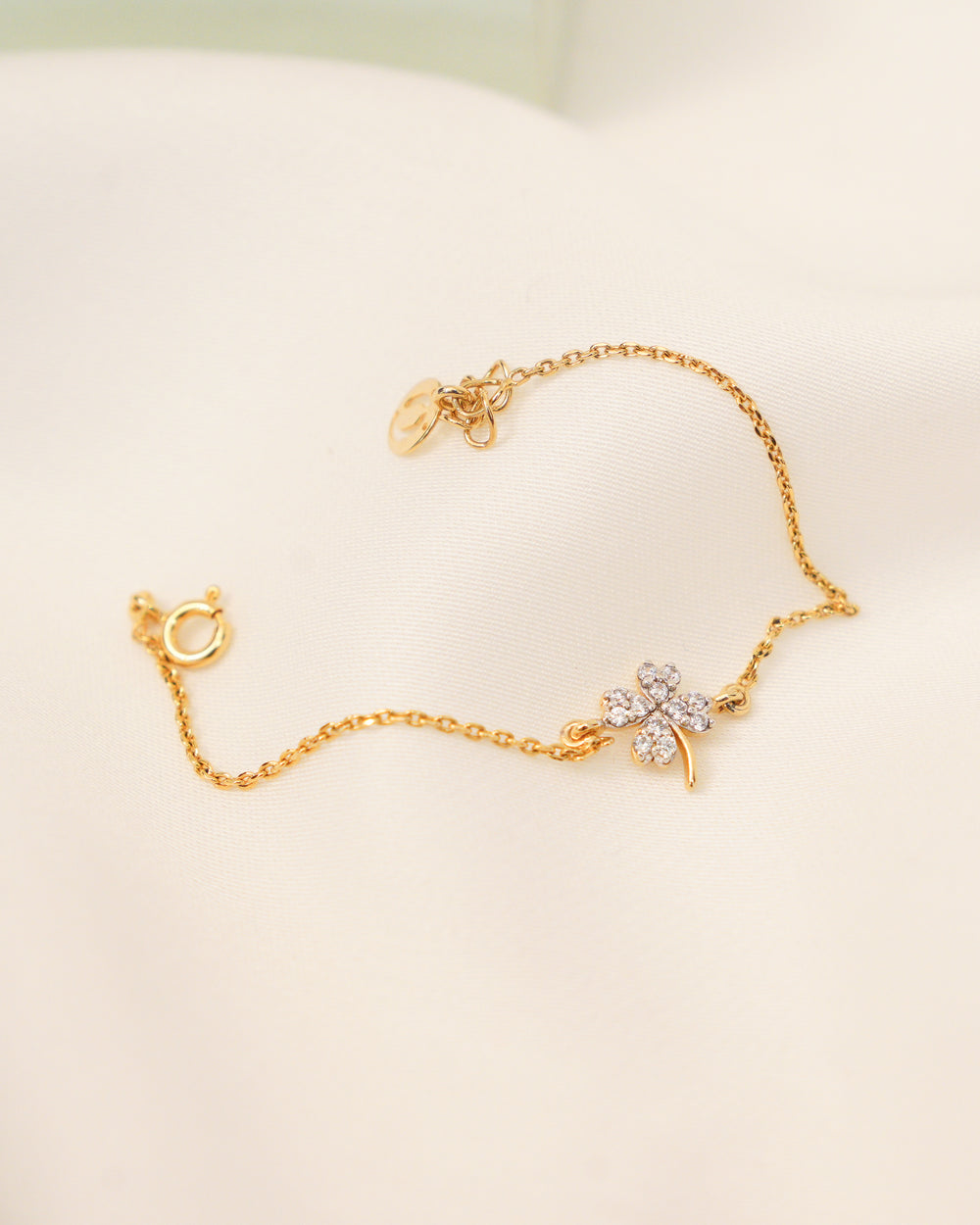 Diamond clover Bracelet