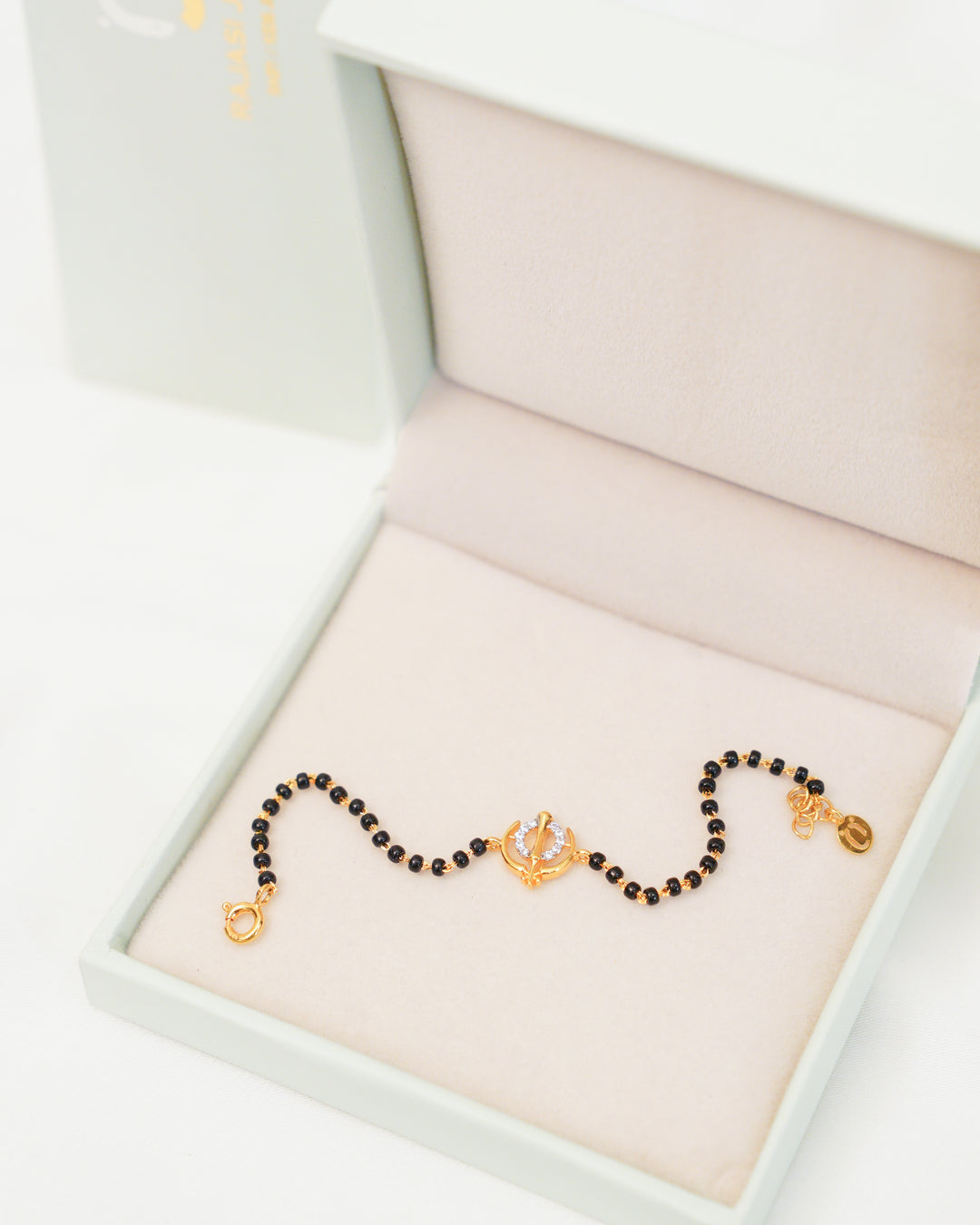 Nishan Sahib Gold Nazariya