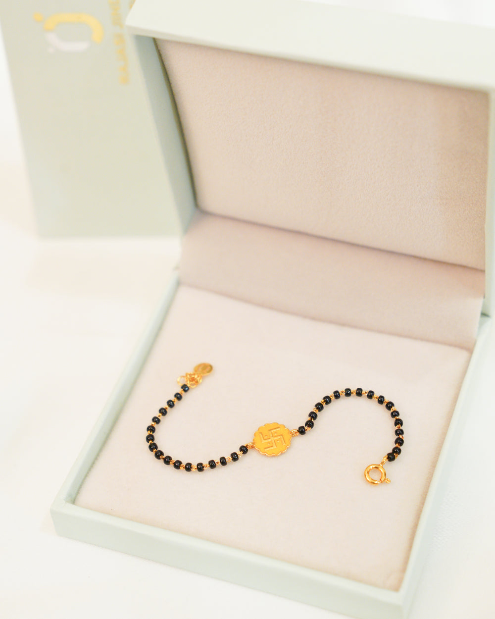 Swastik Gold Nazariya