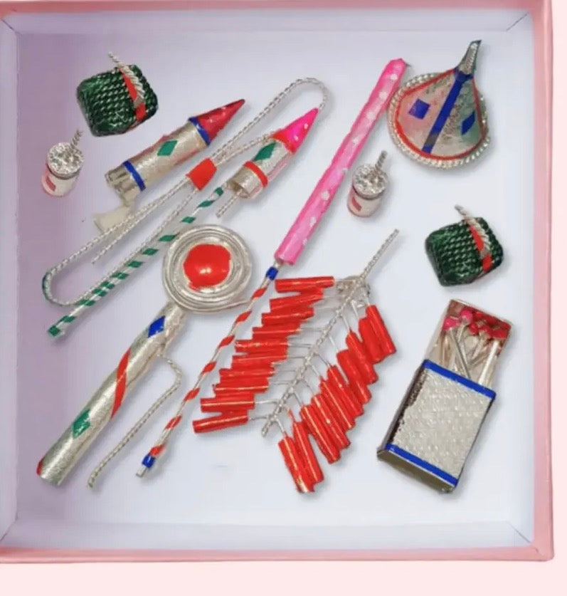 Silver Cracker Set