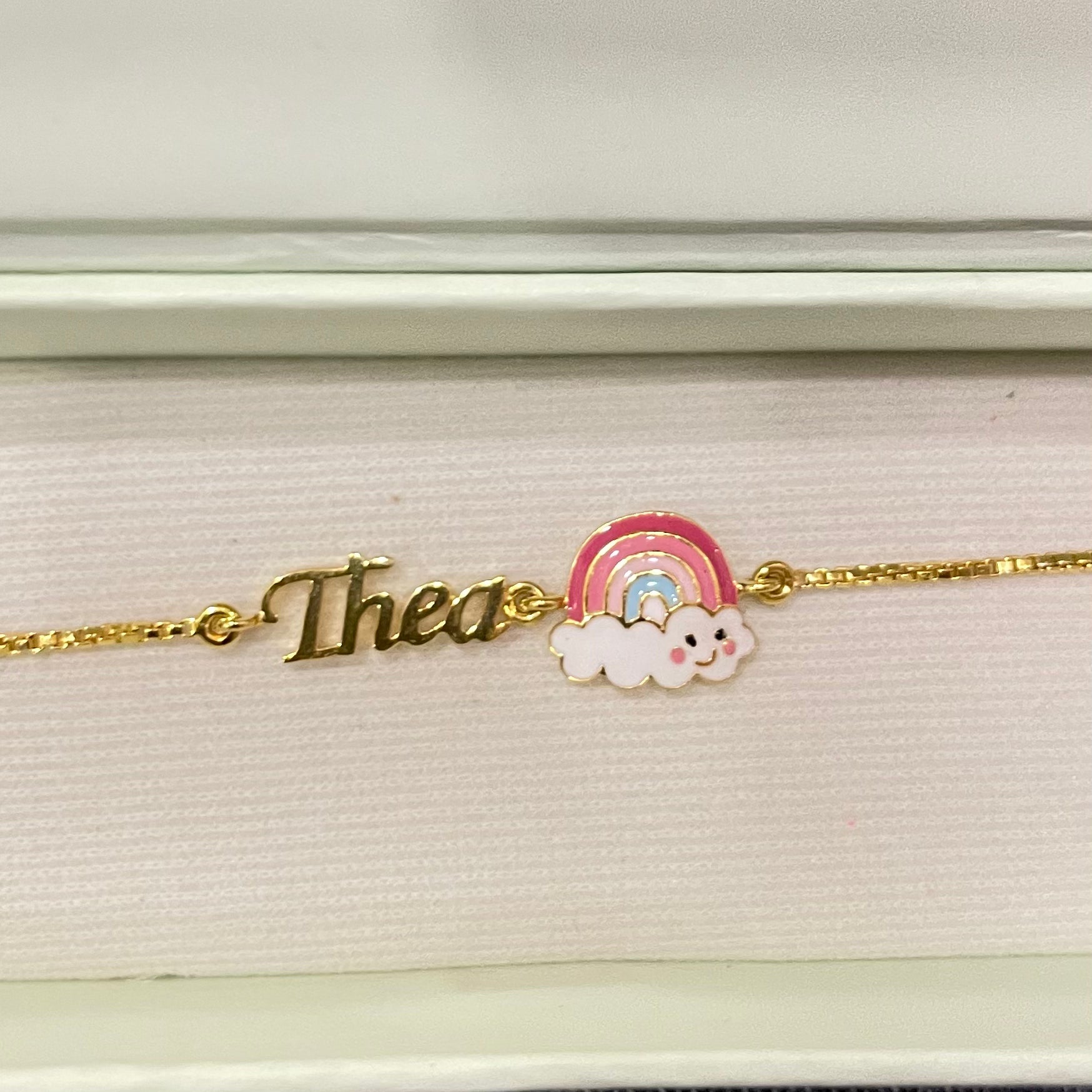 Name Customisation with Rainbow Bracelet